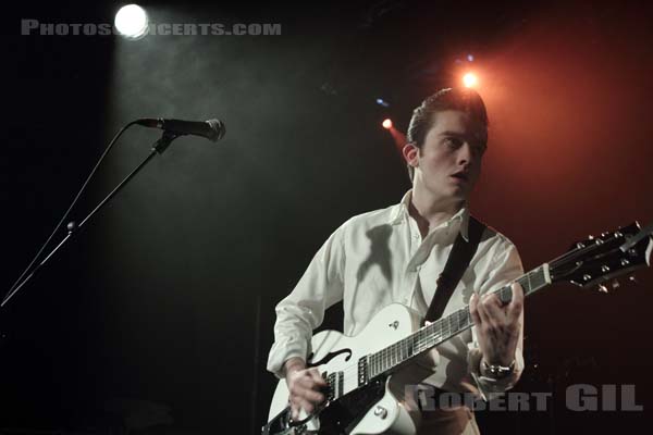 MUSTANG - 2010-02-22 - PARIS - La Maroquinerie - 